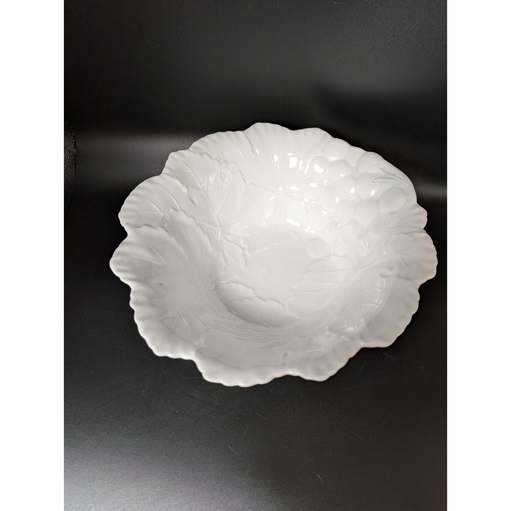 Vintage Mid Century Nippon Nippo China Japanese Fruit Bowl "New White" Pattern